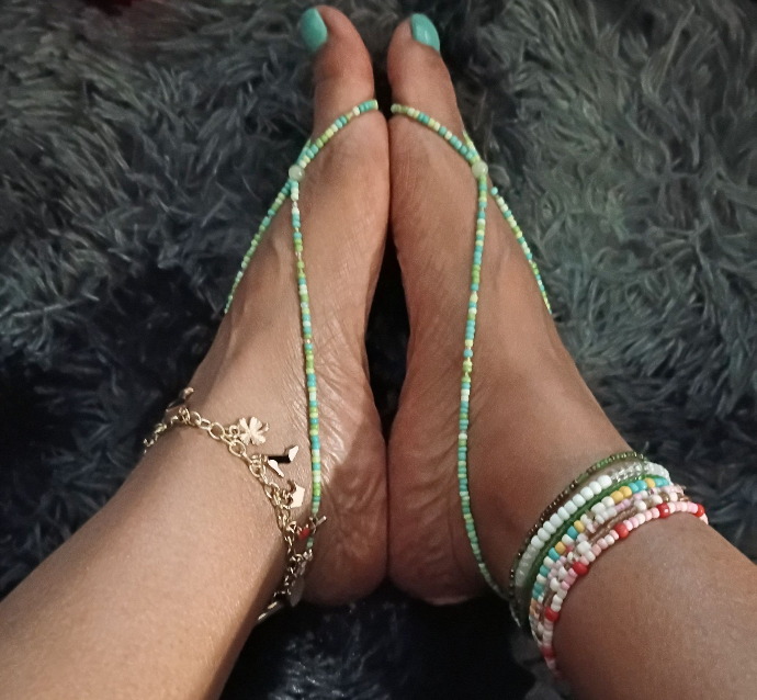 Turquoise Barefoot Blooms handmade beaded foot jewelry